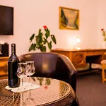 公寓 Apartmenthaus Stadt Metz 德累斯顿