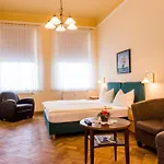 公寓 Apartmenthaus Stadt Metz 德累斯顿