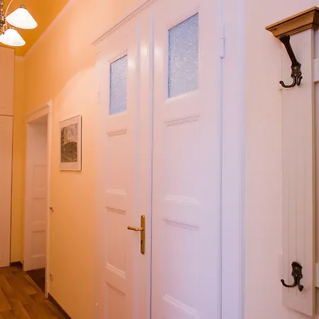 Apartmenthaus Stadt Metz Apartment *