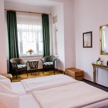 Apartmenthaus Stadt Metz * Dresden