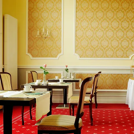 Apartmenthaus Stadt Metz * Dresden